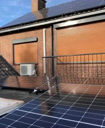 Zonnepanelen_plat_dak_Nieuwstadt_550_Wp