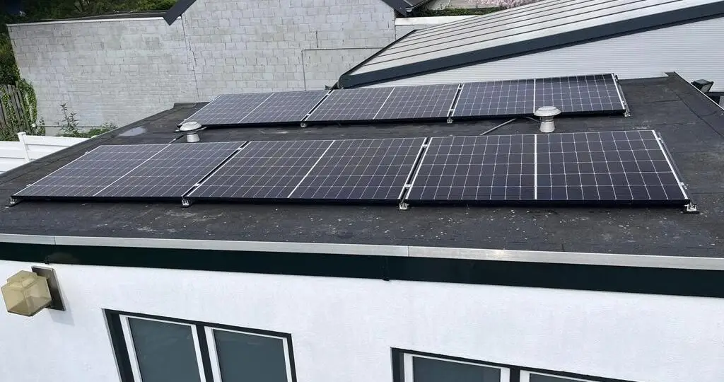 Zonnepanelen_installatie_Meismann_Hoensbroek